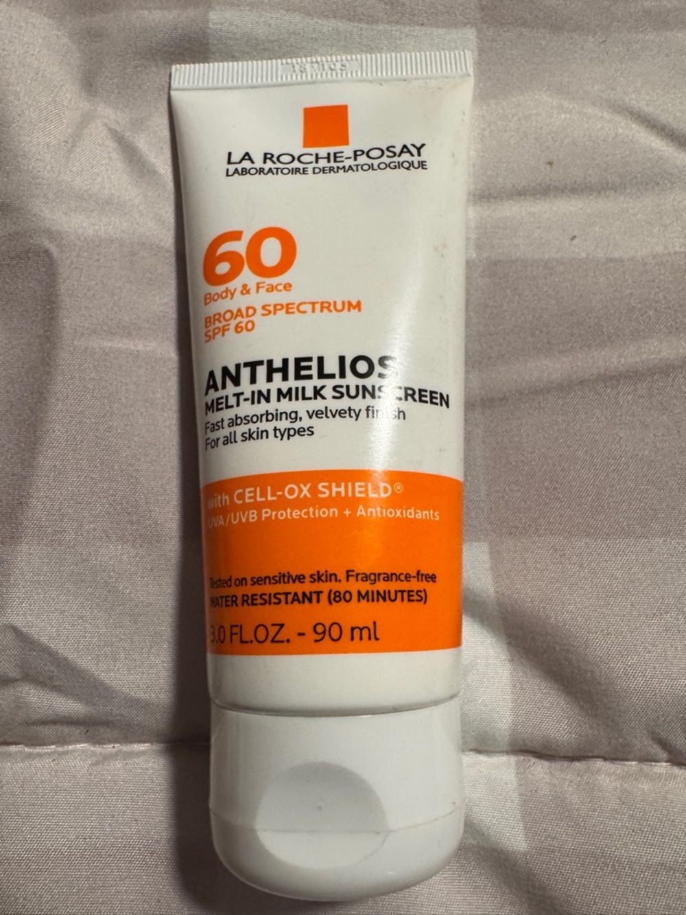 La Roche-Posay Anthelios Melt-In Milk Body & Face Sunscreen with SPF 60 Exp 1/26
